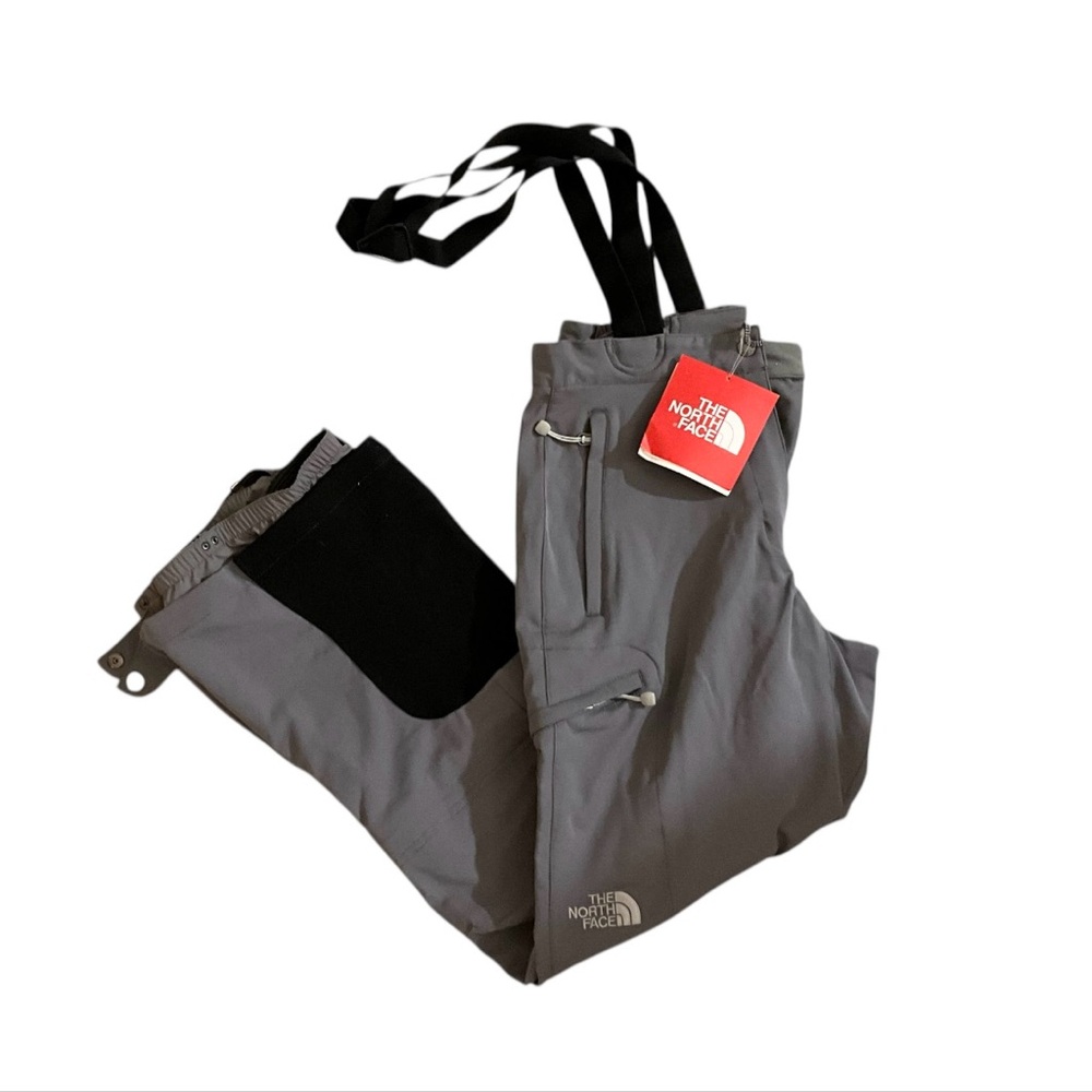 New Women’s North Face Trinity pants grey with suspenders size 8